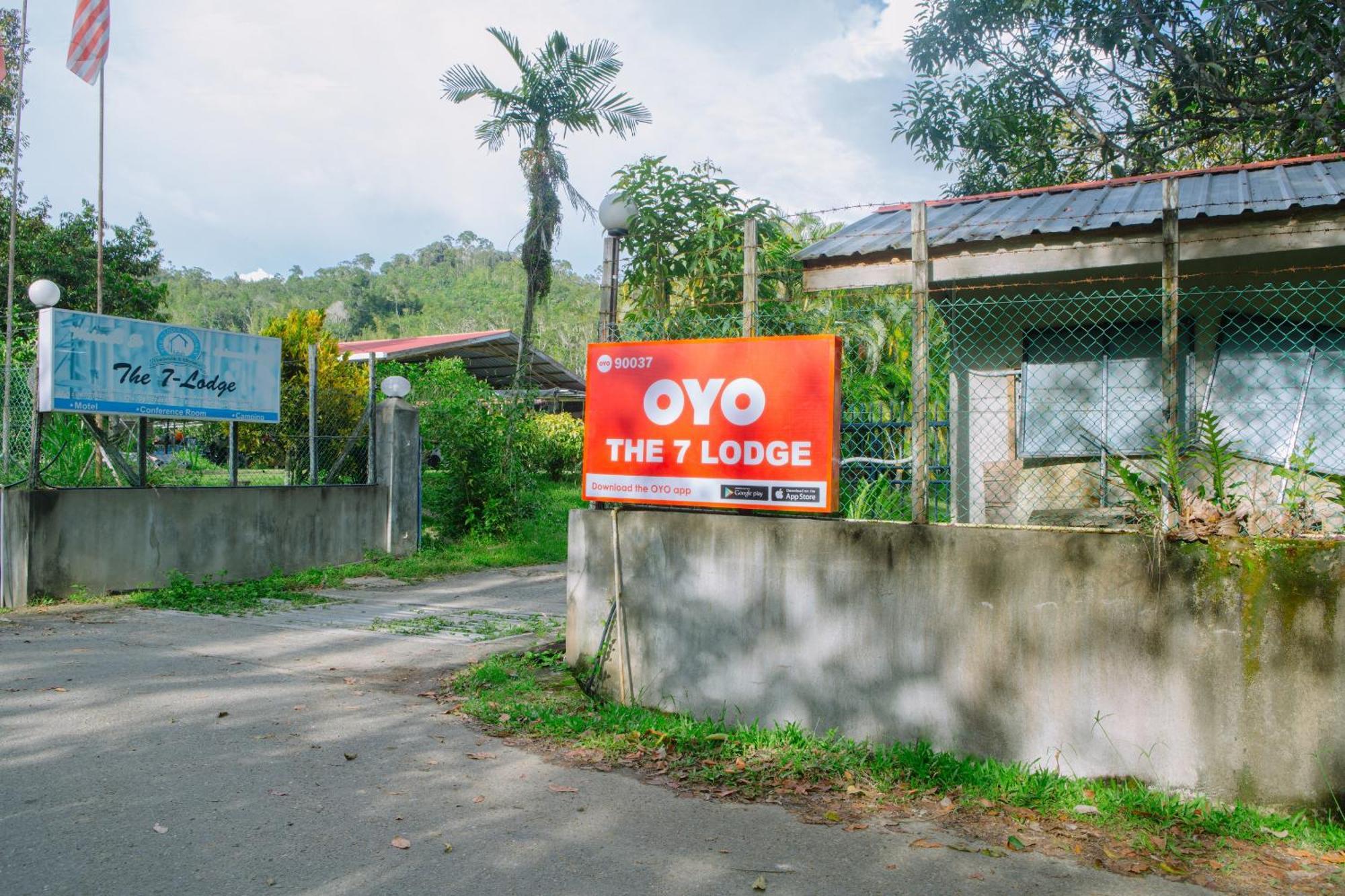 Oyo 90037 The 7 Lodge Tambunan Exterior foto